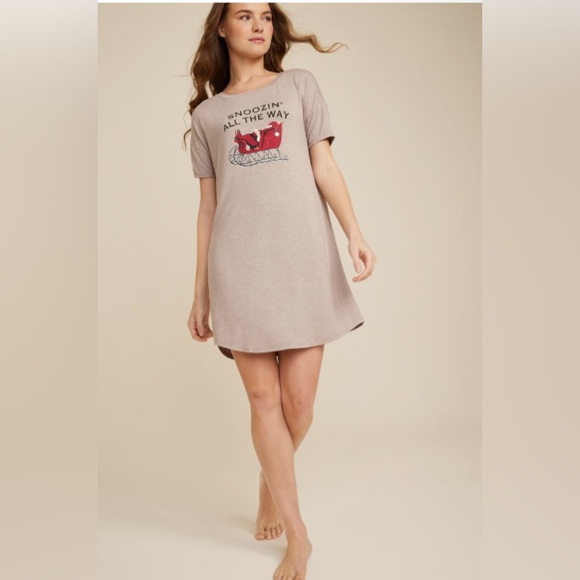 Maurices Other - Maurices Beige Snoozin' Graphic Pajama Dress